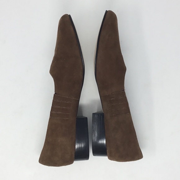 COUP D’ETAT Brown Suede Flats. - Picture 6 of 12